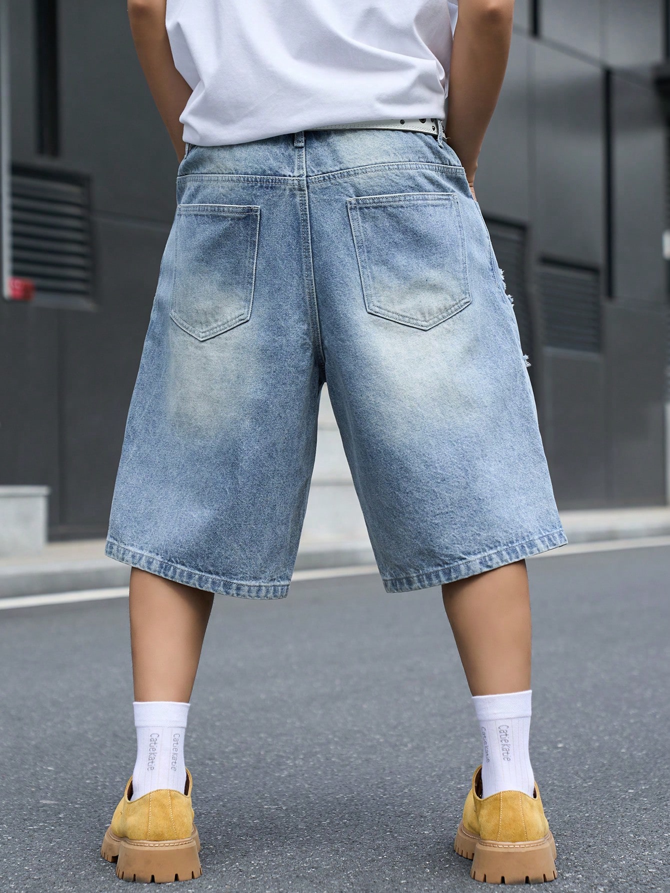 Men's Loose Fit Denim Bermuda  - Streetwear Brand Pants 评论和价格